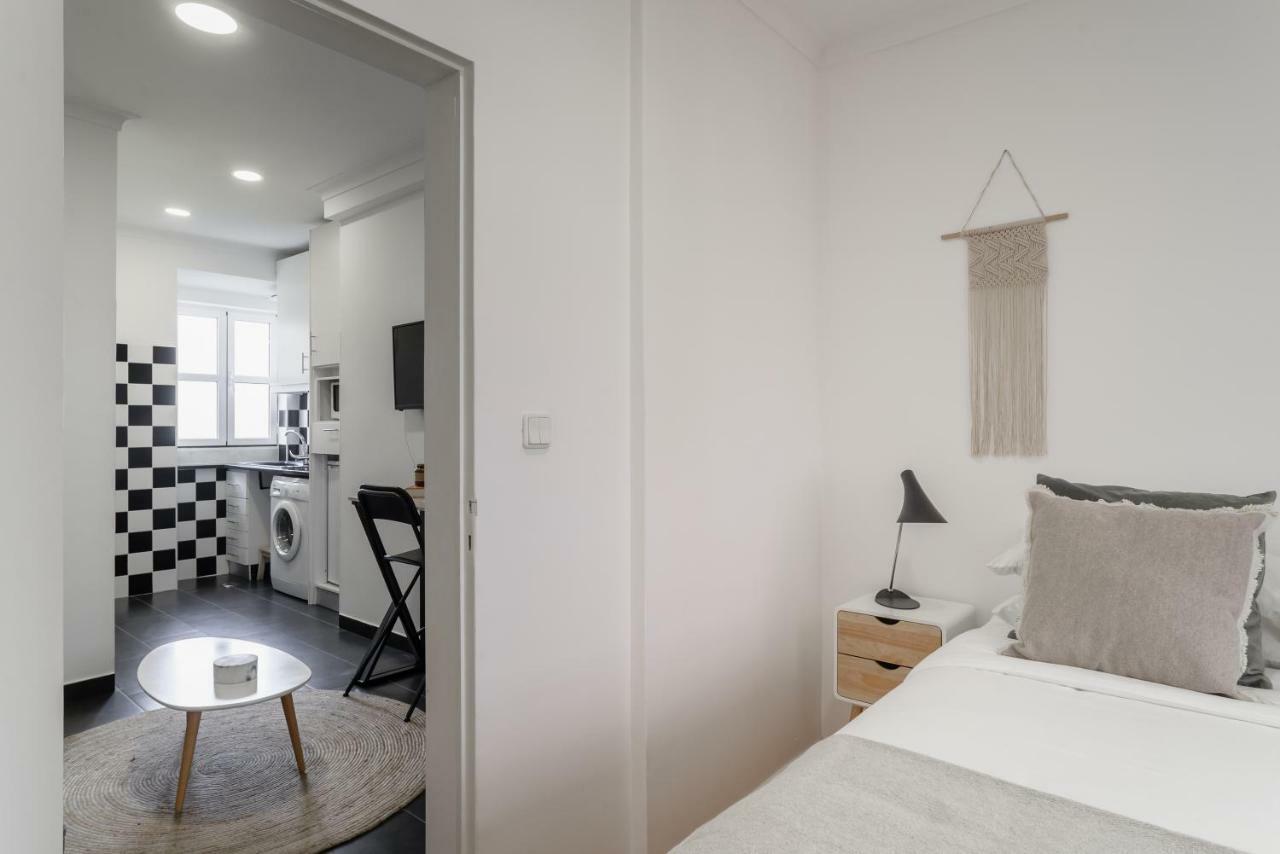 Charming Apartment- Authentic Experience In Graca Lisboa Екстериор снимка