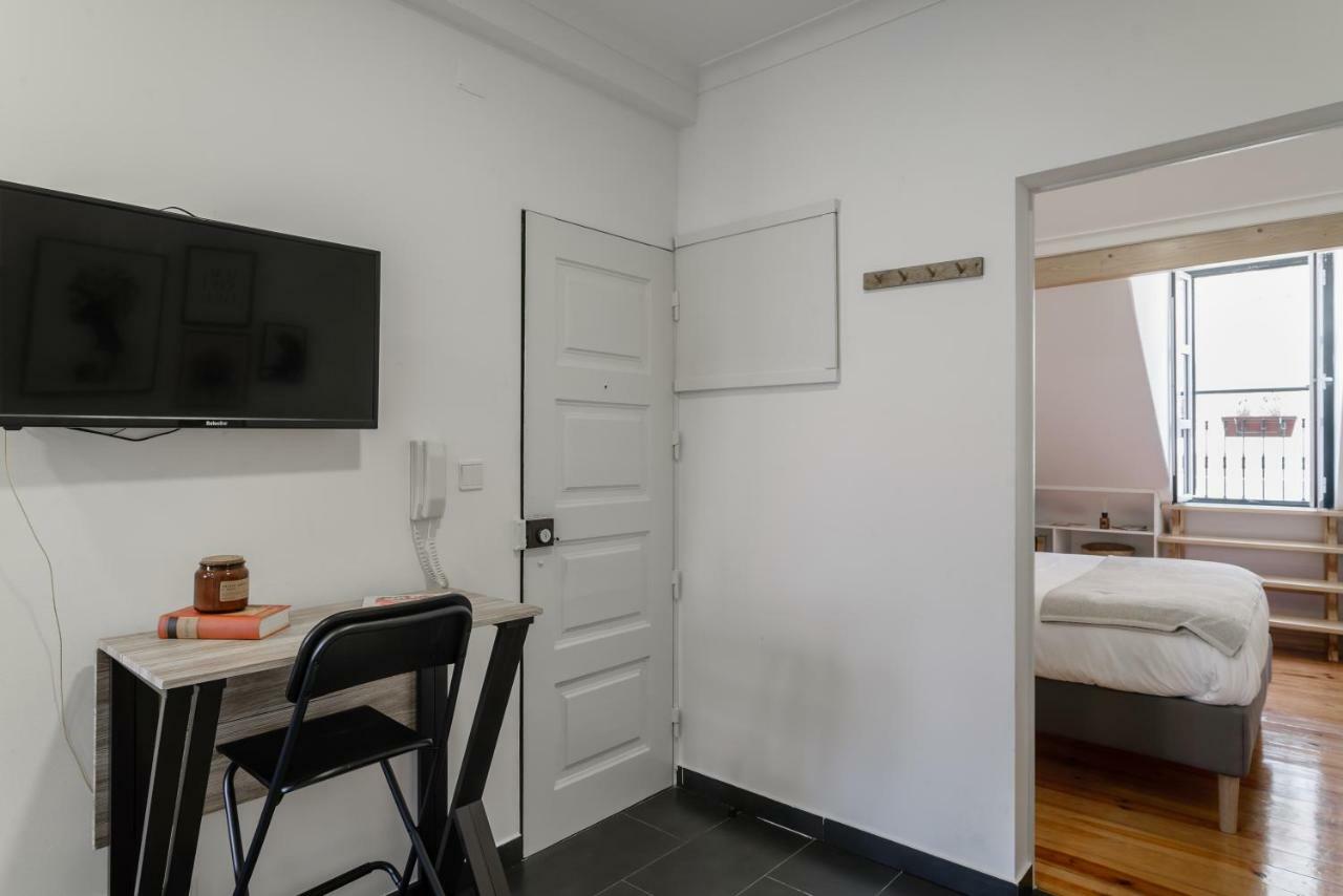 Charming Apartment- Authentic Experience In Graca Lisboa Екстериор снимка